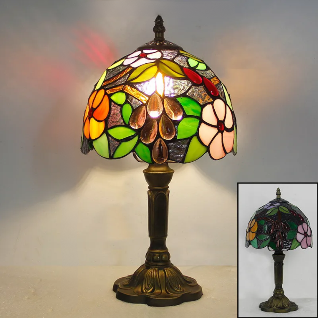 Kabellose Tischlampe im Tiffany-Stil