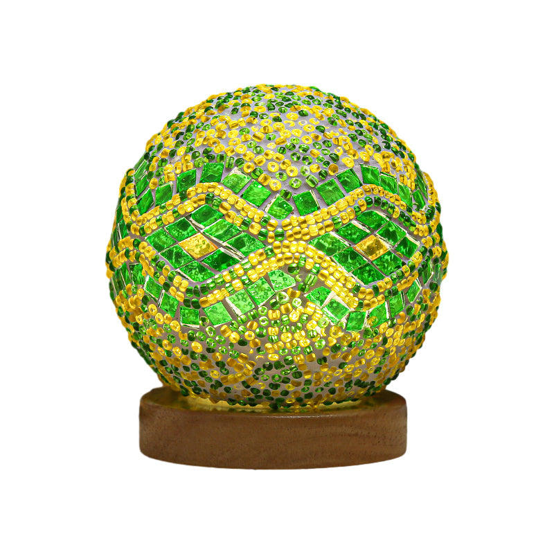Elegant dimmable mosaic table lamp