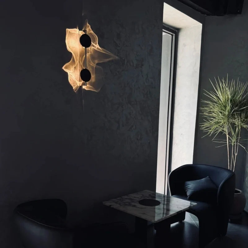 Auralis Moderne Wellen-Wandleuchte aus Aluminium und Edelstahl