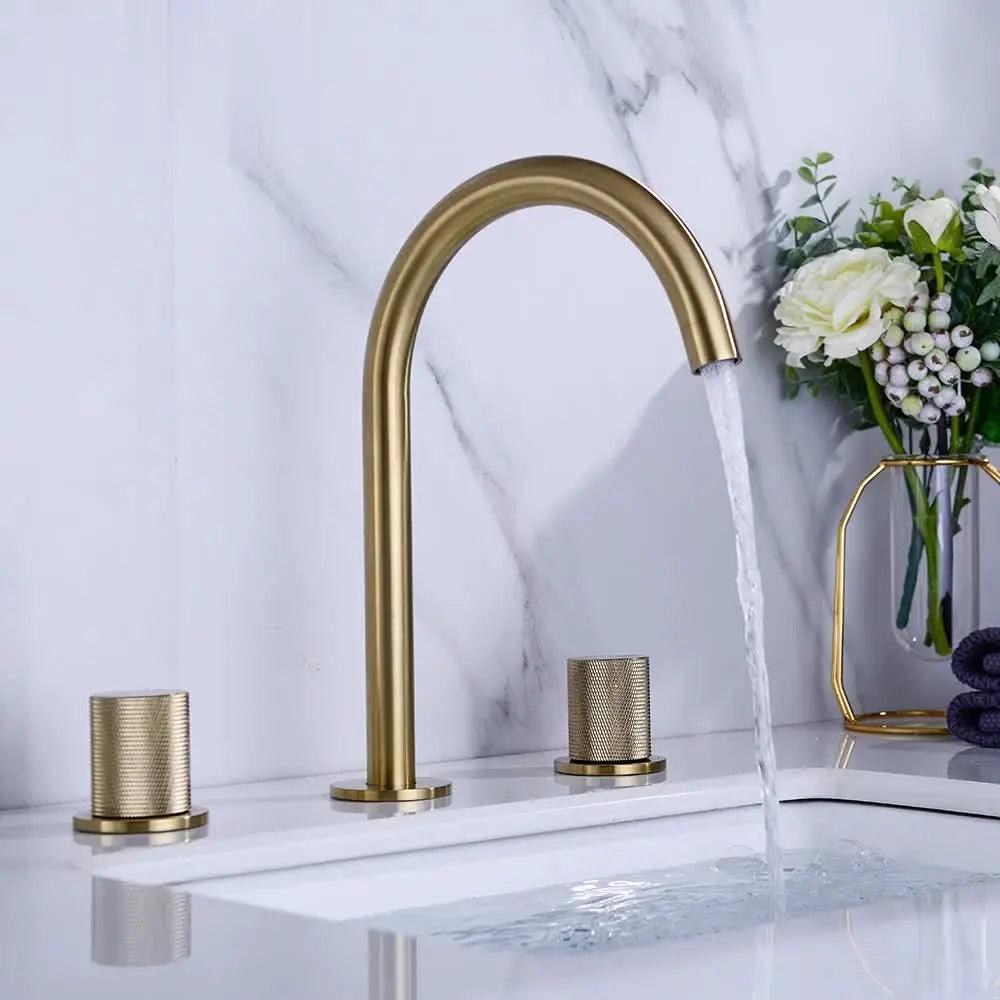 AquaNova washbasin faucet
