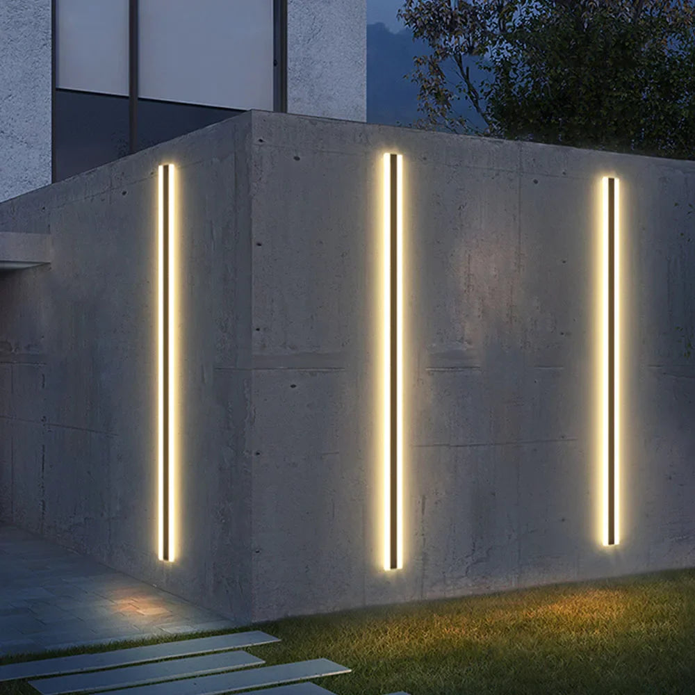 Designer outdoor lamp – Elegant wall lighting for outdoors