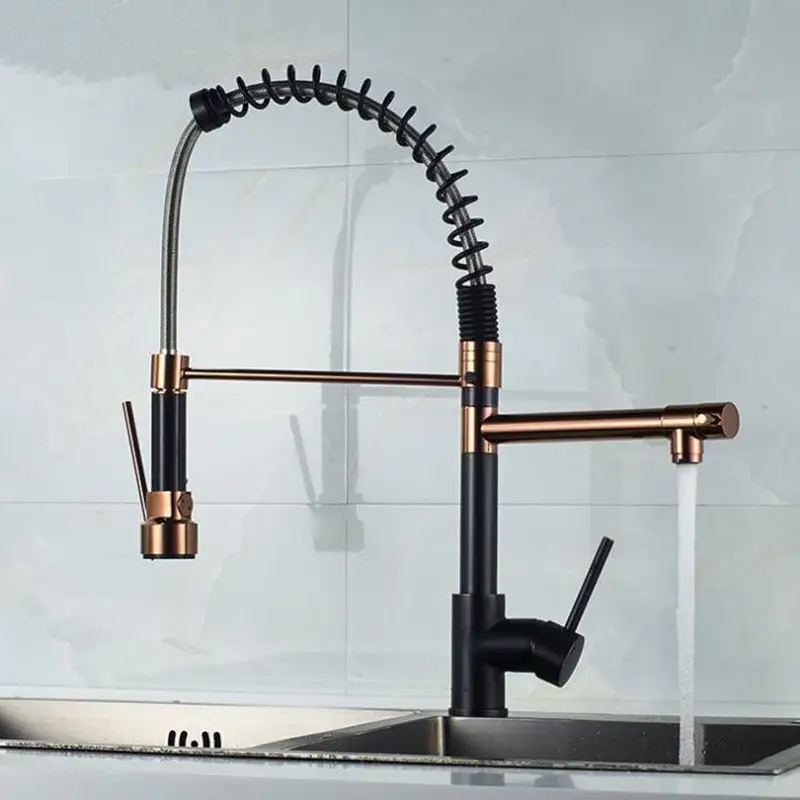 Moderne Küchenarmatur von Varello aus Edelstahl mit Ausziehbrause