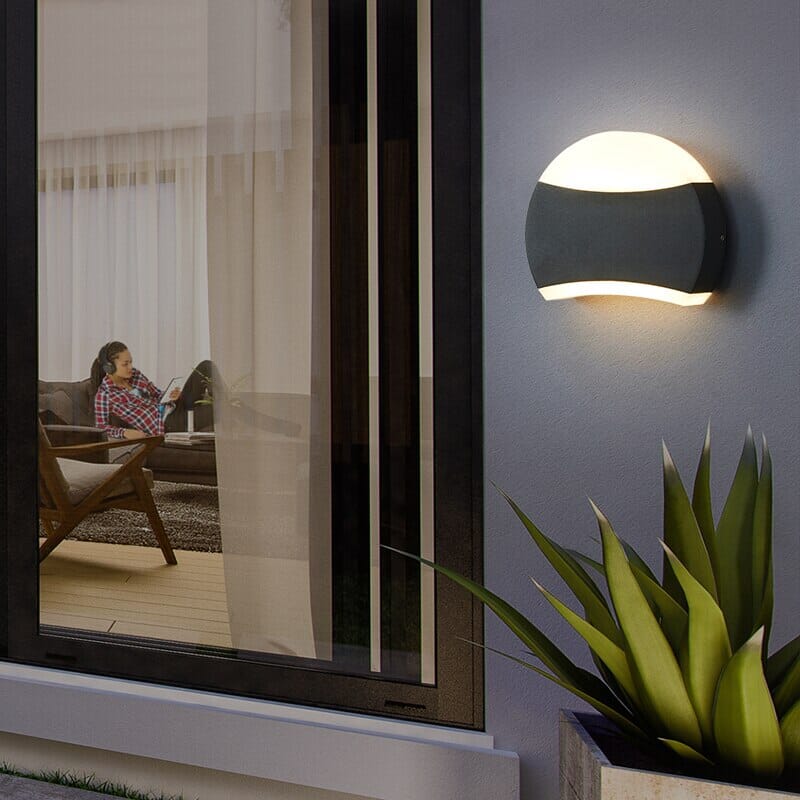 Modern outdoor wall light IP65