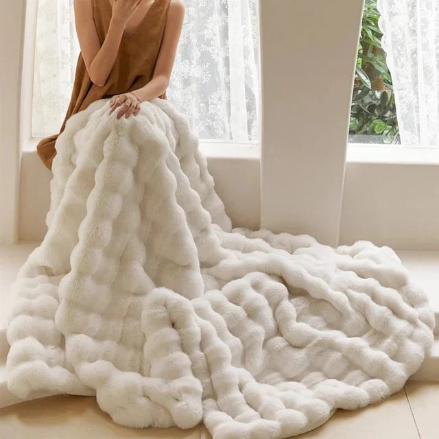 Kaninchenfell-Imitat Decke – Flauschig und Warm-Aster Selection
