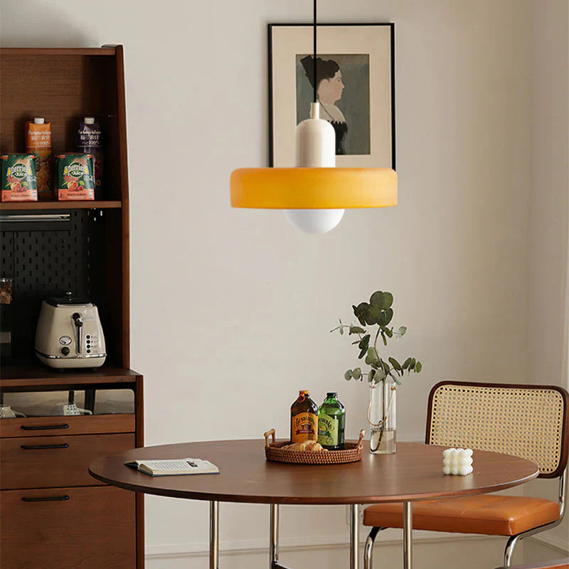 Transparent pendant lamp in Scandinavian style