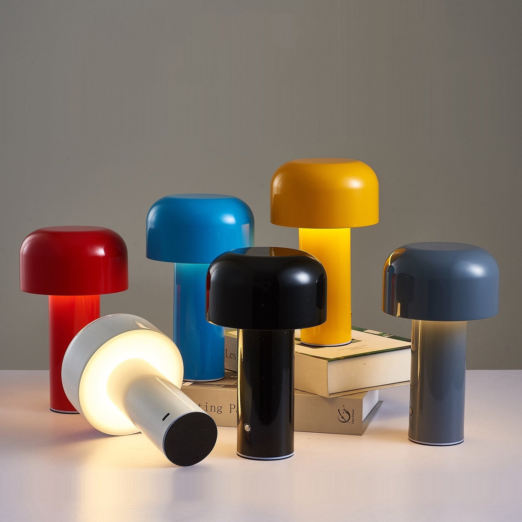 Wireless table lamp in mushroom look – ideal for the living room, bedroom & terrace