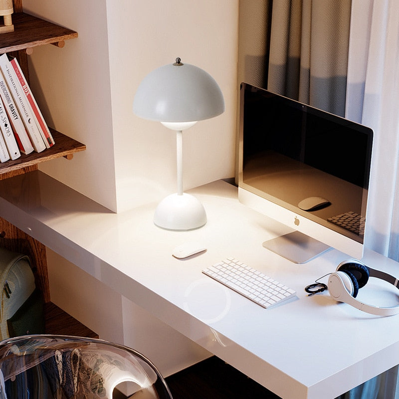Flowerpot table lamp without cable
