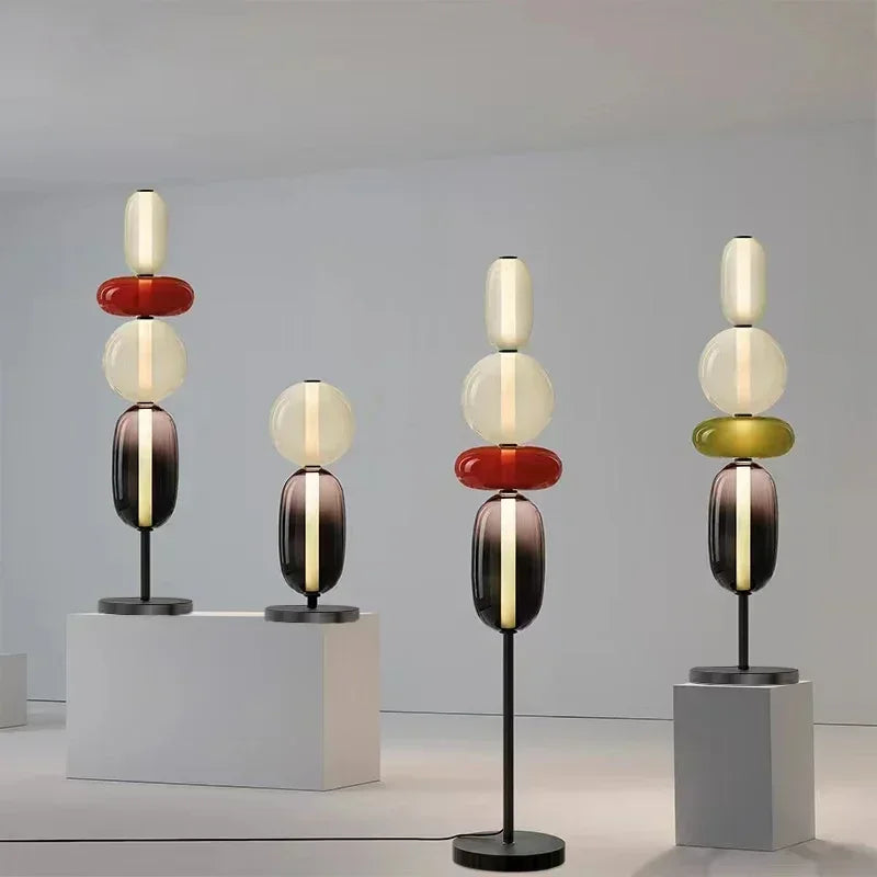 Designer-Stehlampe mit Farbdetails-Aster Selection