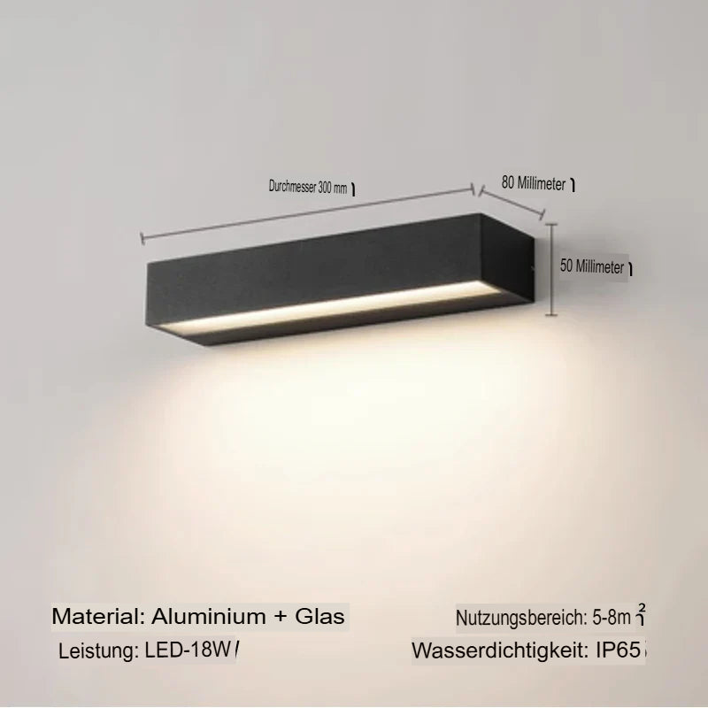 Schlanke LED Fassadenleuchte