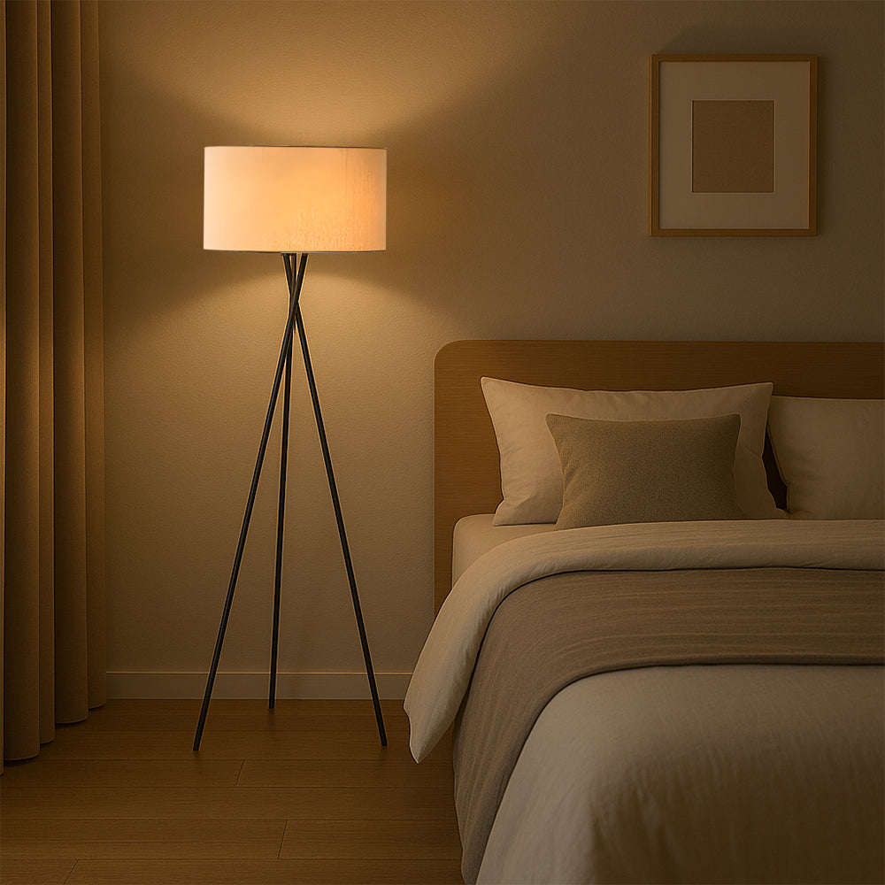 Elegante Stoff Stehlampe Modern