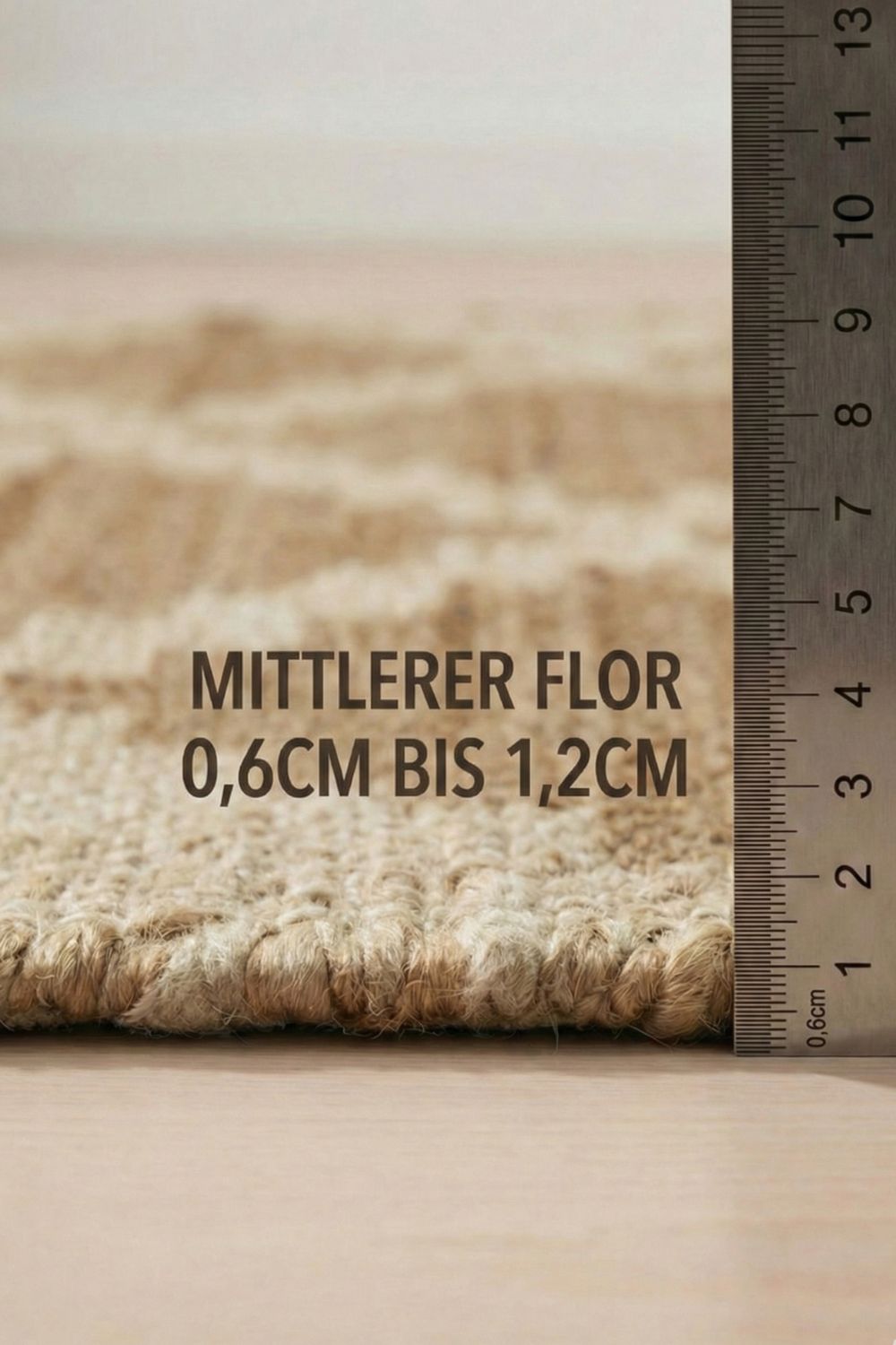 Jute Teppich 200x300 in Braun als handgewebter flachgewebter Naturteppich für modernes Wohnzimmer mit natürlicher Optik