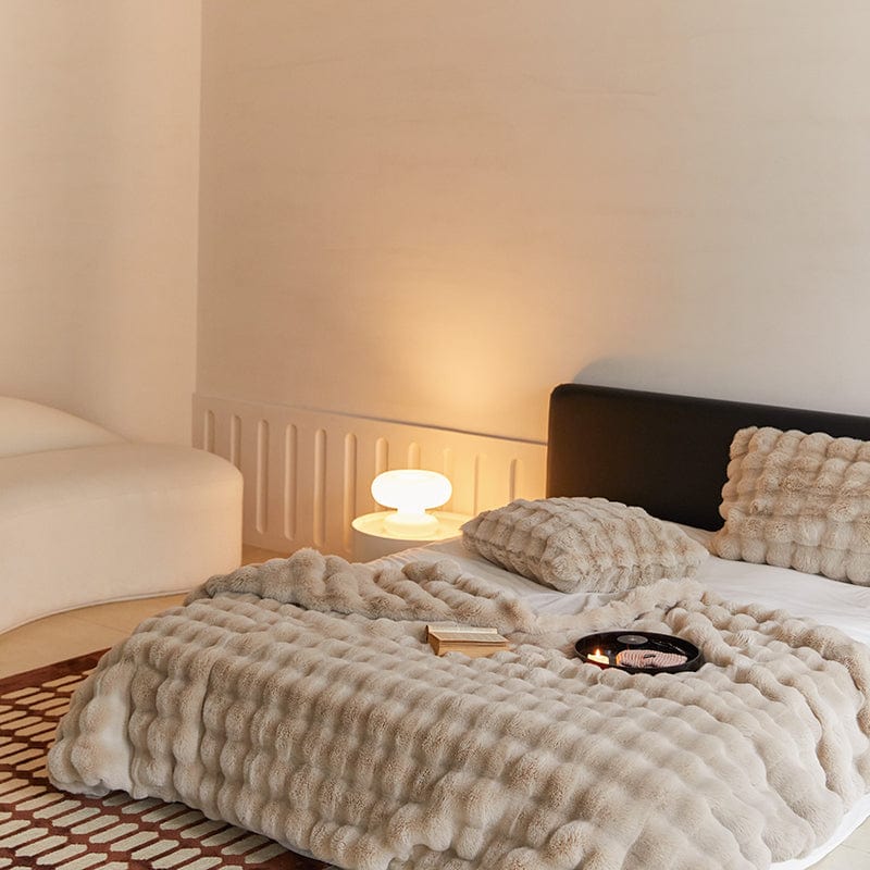 Kaninchenfell-Imitat Decke – Flauschig und Warm-Aster Selection