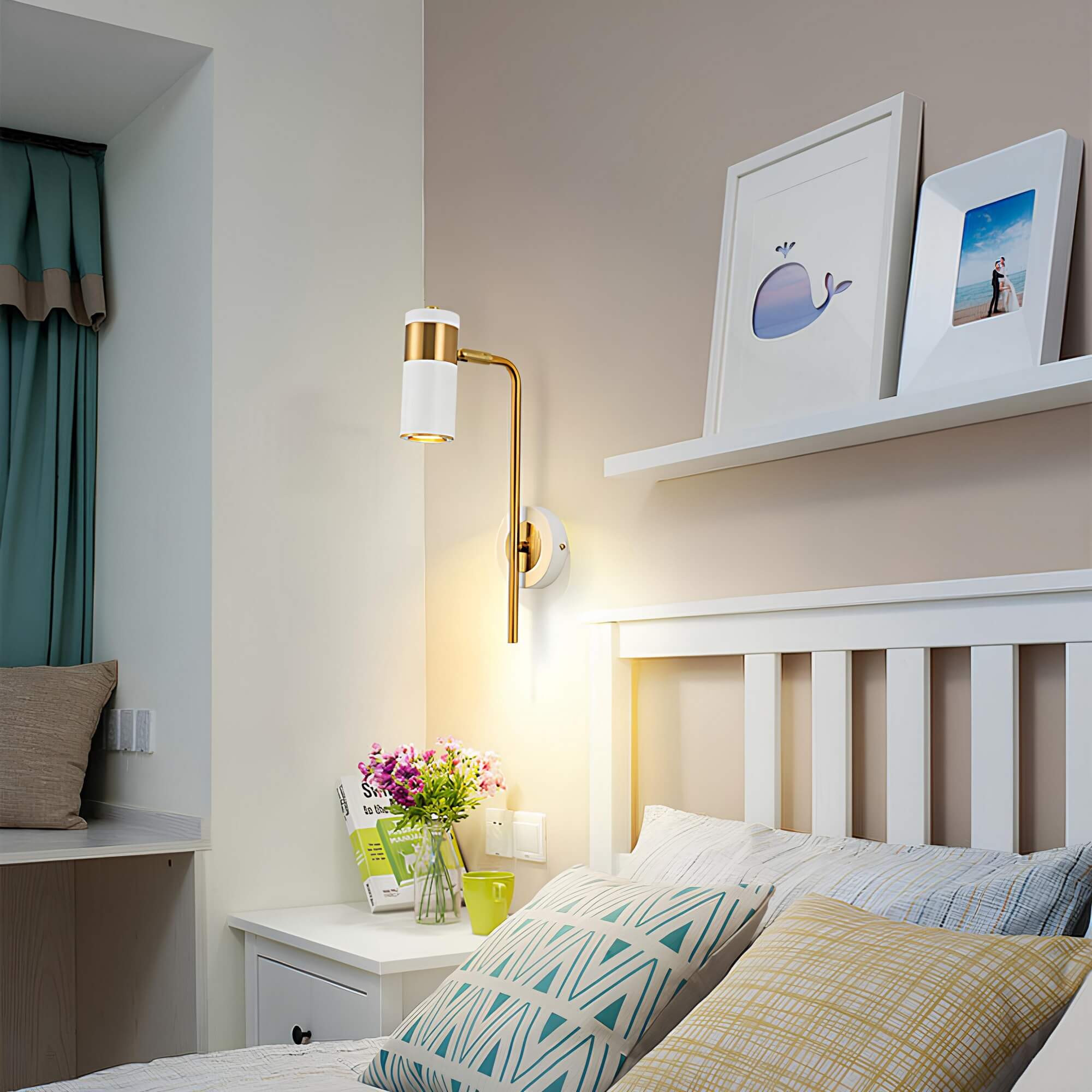 Drehbare LED-Wandleuchte für modernes Ambiente-Aster Selection