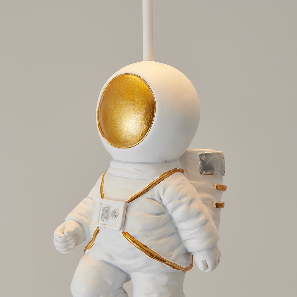 Suspension astronaute pour une décoration élégante