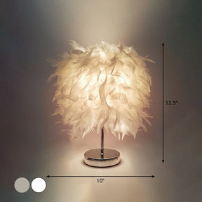 FeatherGlow Tischlampe mit Feder-Design