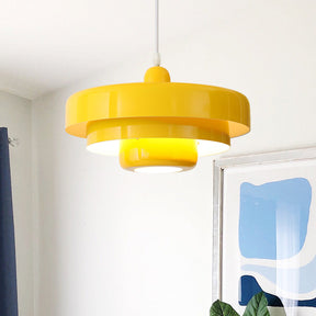 Pendelleuchte im Bauhaus-Stil