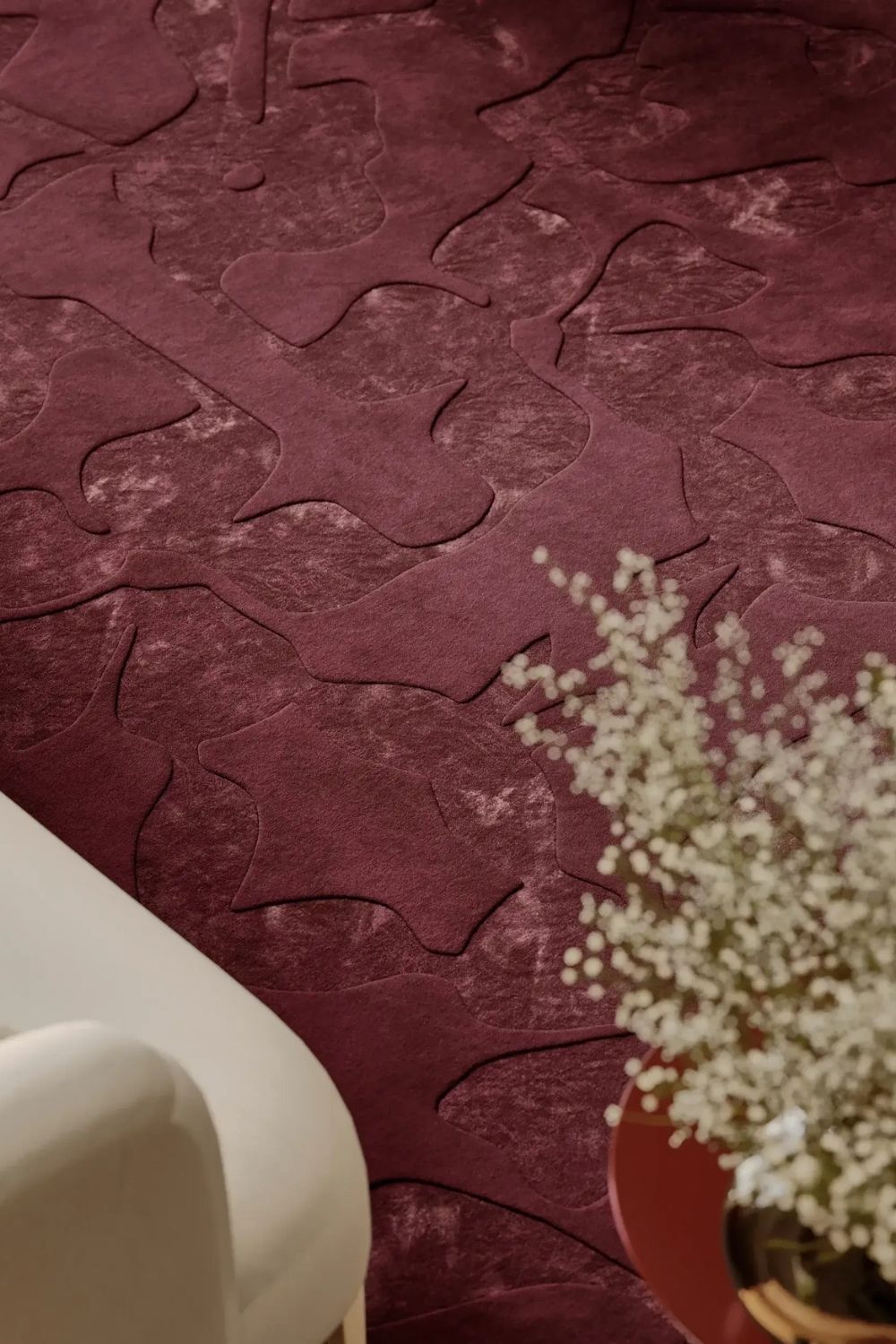 Bordeaux Wollteppich floral elegant hochwertiger Wohnzimmer Teppich modern