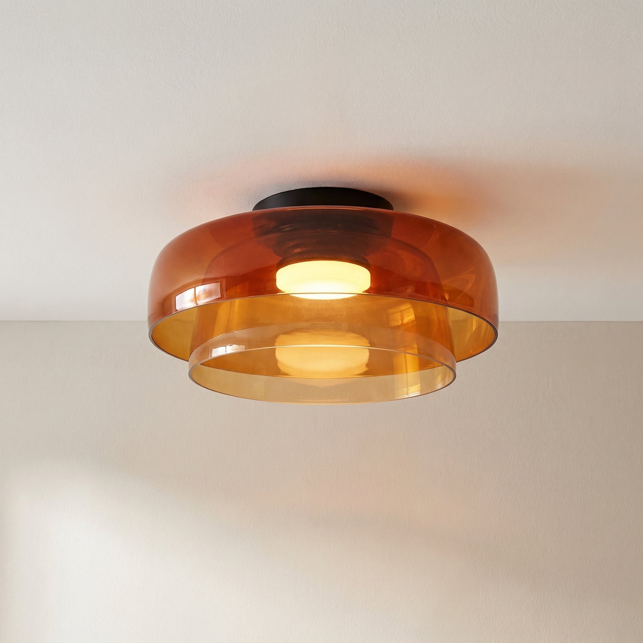 Moderne Bauhaus Pendelleuchte aus geschichtetem Glas