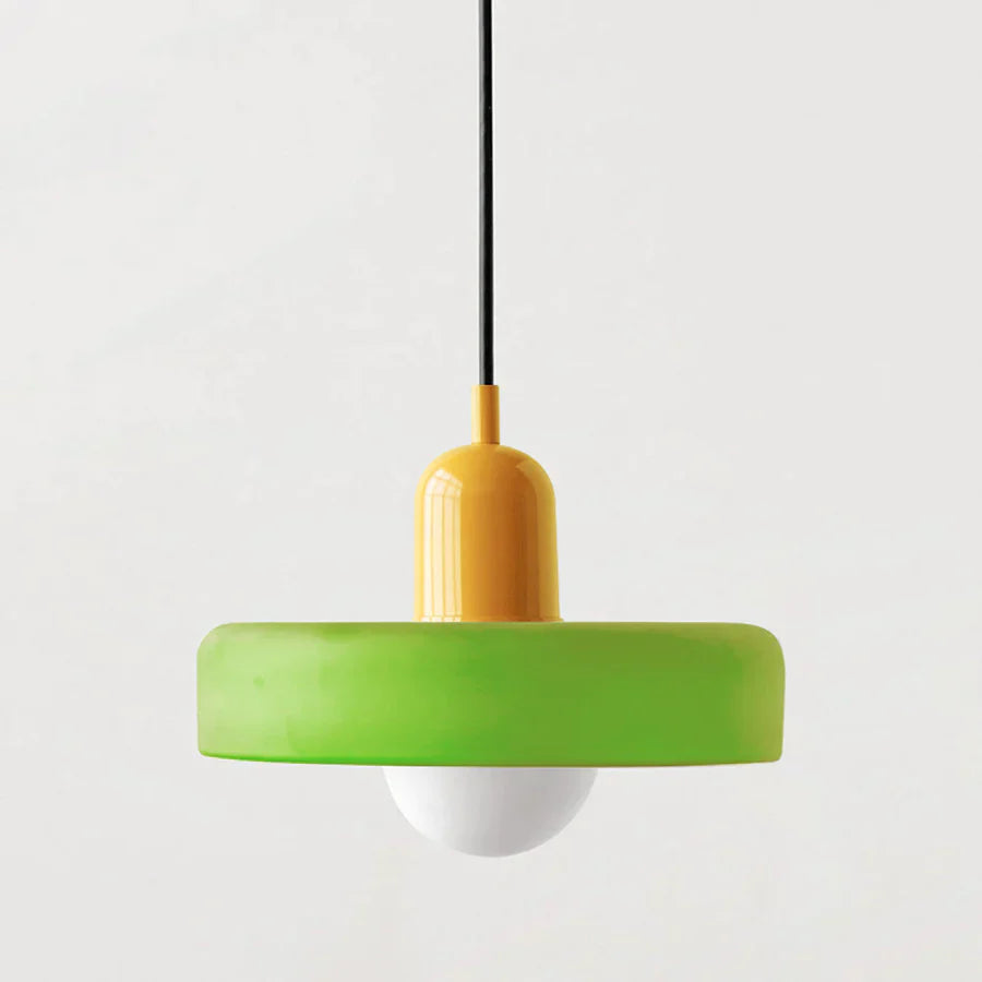 Transparante hanglamp in Scandinavische stijl