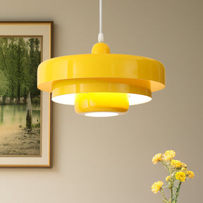 Pendelleuchte im Bauhaus-Stil