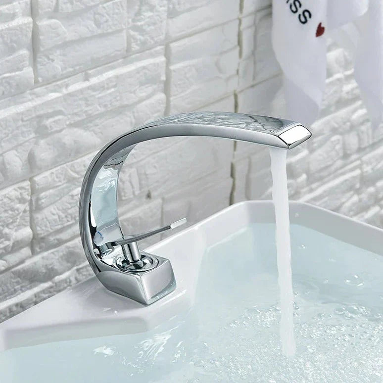 Moderner Badezimmer-Wasserhahn – Stilvoll & Funktional-Aster Selection