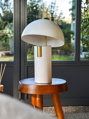 Lampe de table moderne pour une lumière agréable