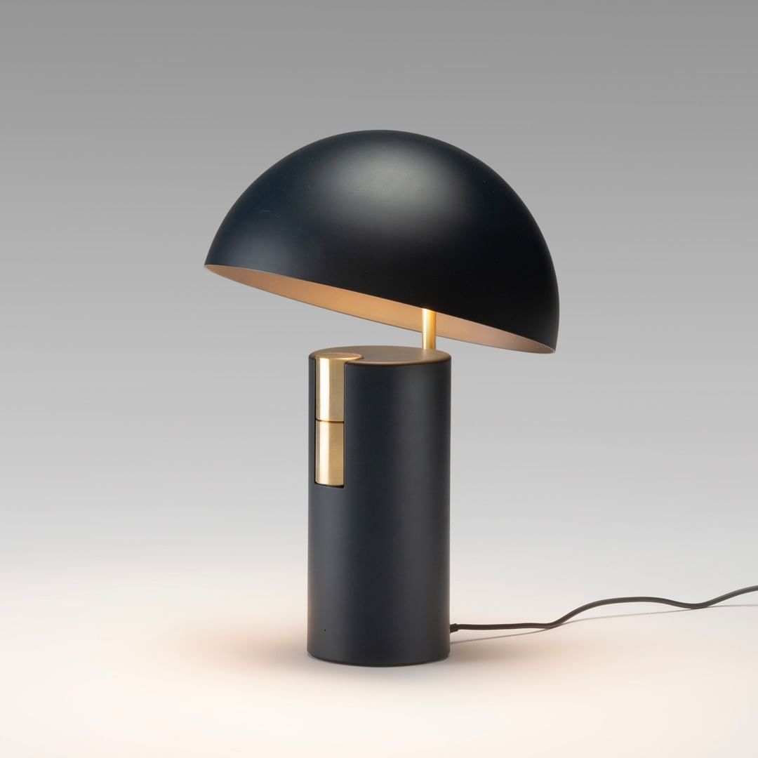 Lampe de table moderne pour une lumière agréable