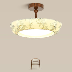 Elegante Schlafzimmerleuchte mit Stoff