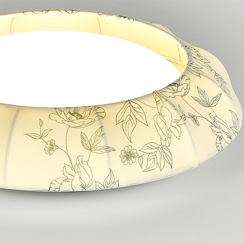 Traditionelle französische Flush-Mount-Lampe