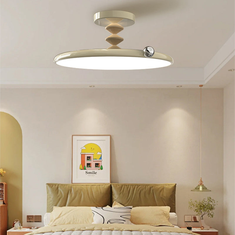 Zeitgenössische Halbeinbau-Deckenlampe
