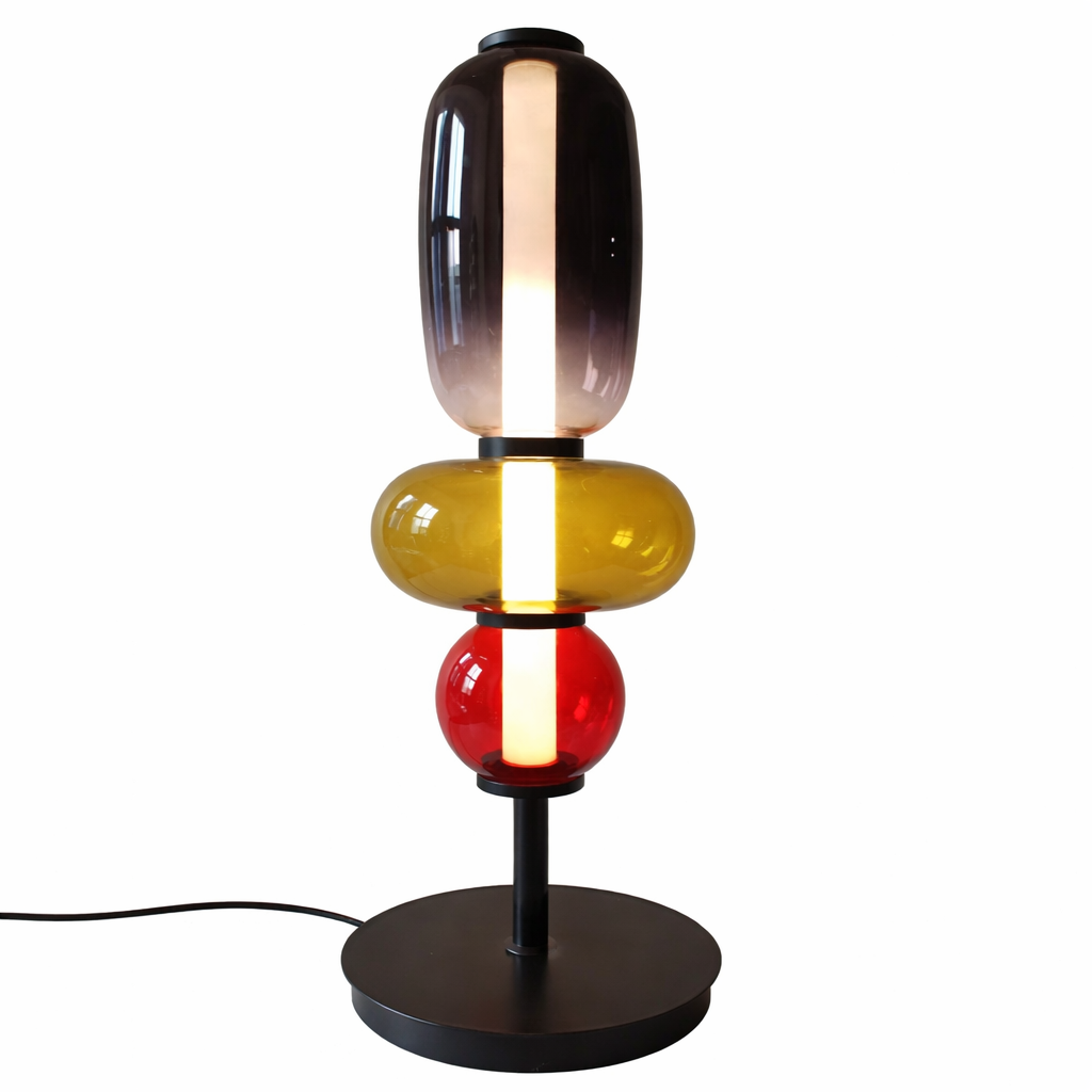 Designer-Stehlampe mit Farbdetails