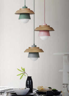 Lampe lumineuse en bois nordique