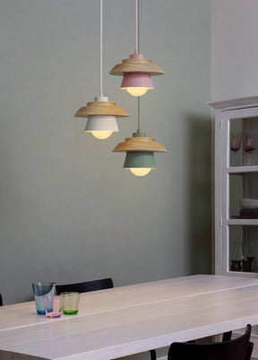 Lampe lumineuse en bois nordique