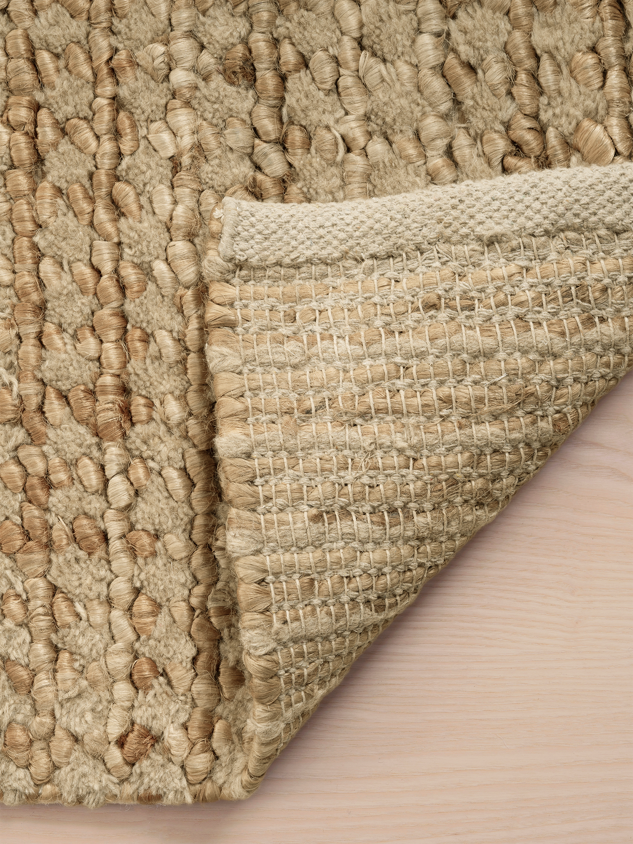Teppich Wohnzimmer 200x300 in Braun aus Wolle Jute Baumwolle als moderner flachgewebter Naturteppich für stilvolle Wohnräume