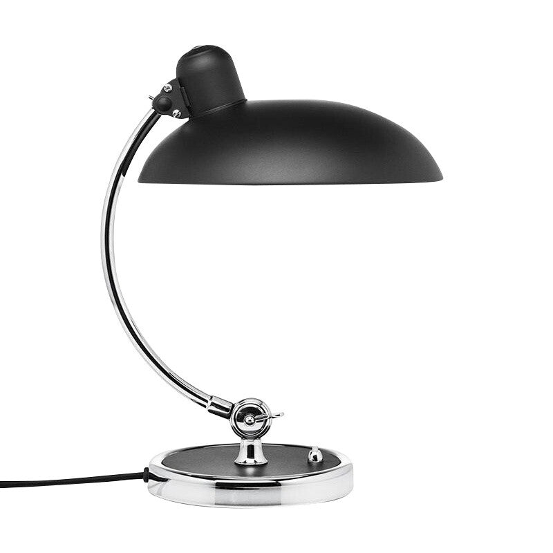 Moderne Bauhaus Tischlampe – Schlicht, hell & funktional
