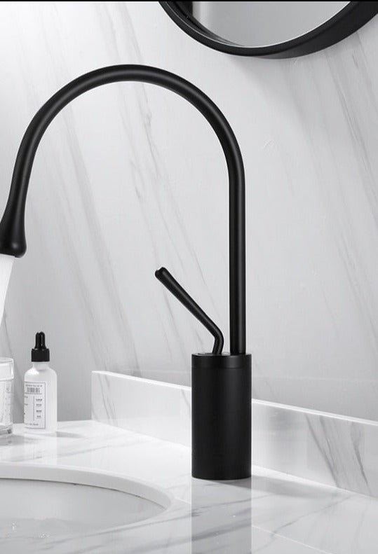 Elegante Waschtischarmatur – Modernes Design & Hochwertige Verarbeitung-Aster Selection
