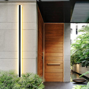Designer outdoor lamp – Elegant wall lighting for outdoors 