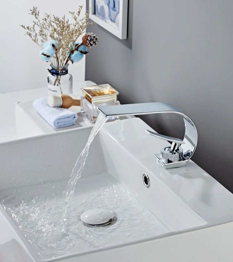 Eleganter Slim-Wasserhahn – Modernes Design