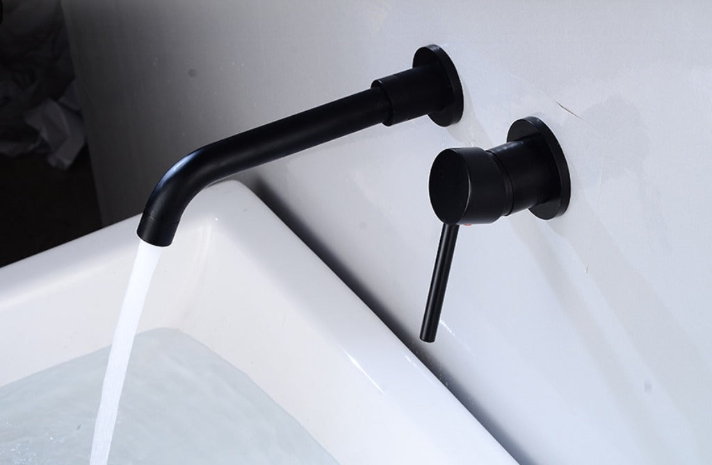 Wall-mounted cold water faucet