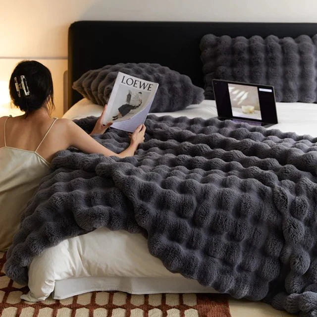 Kaninchenfell-Imitat Decke – Flauschig und Warm-Aster Selection