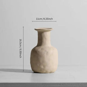 Elegante Keramikvase im minimalistischen Design