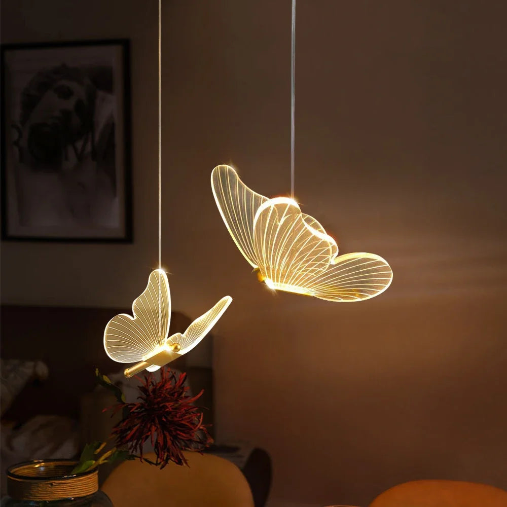 FlutterGlow – Lampe suspendue papillon LED