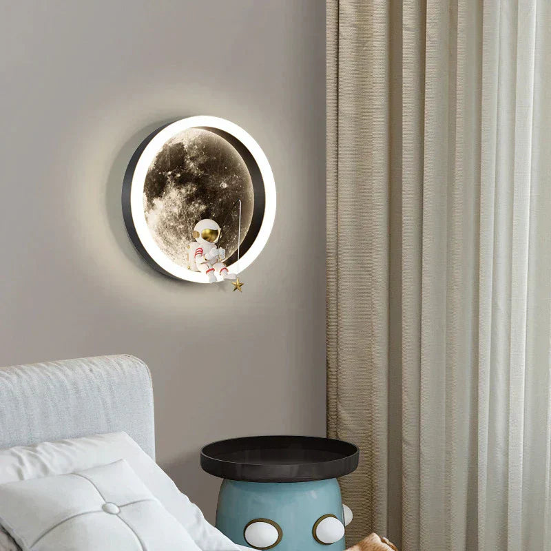 Applique LED avec motif astronaute