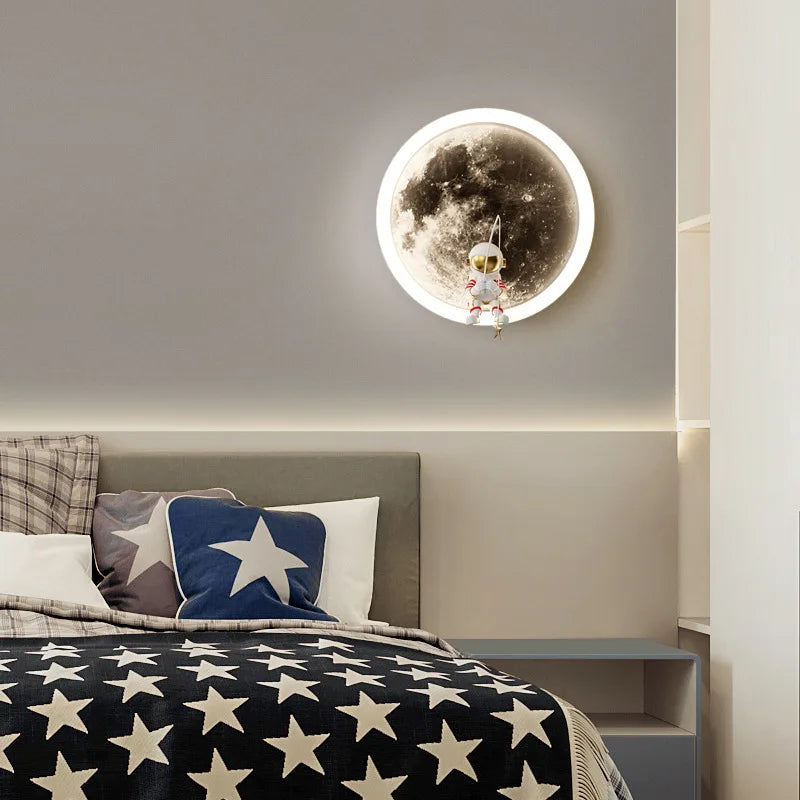 Applique LED avec motif astronaute