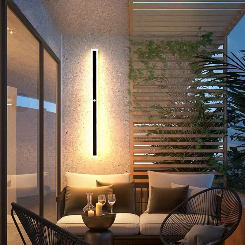 Lineare schwarze LED-Außenwandleuchte