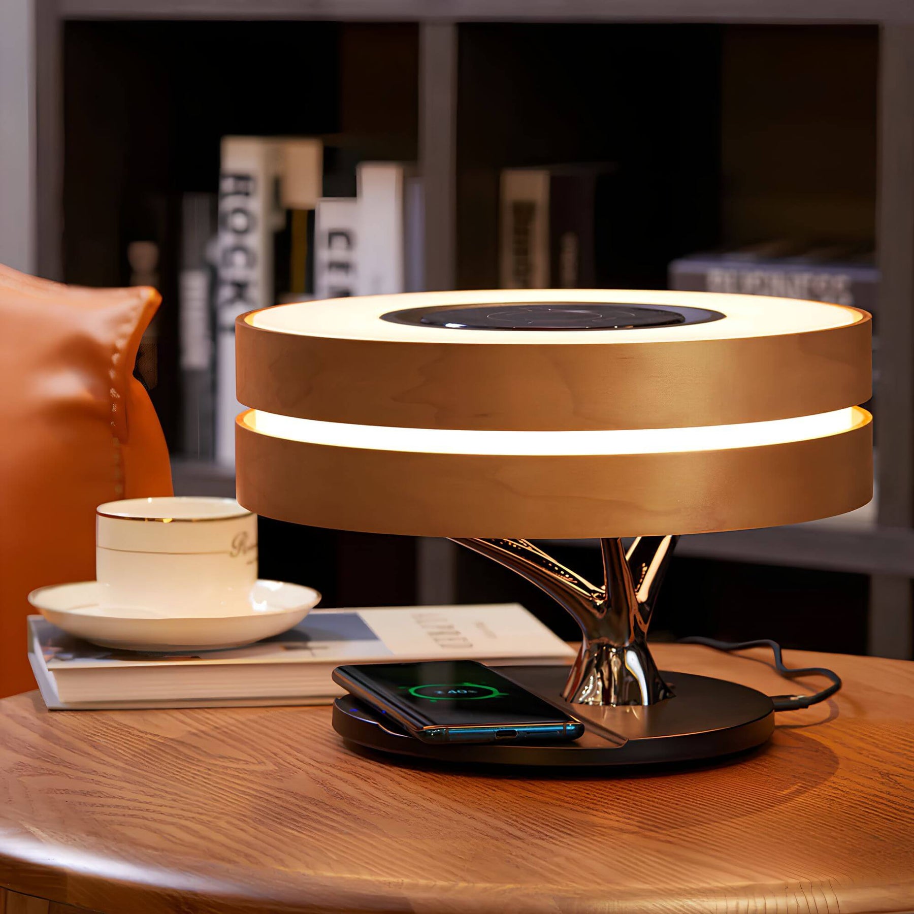 Lampe de table élégante dans un style minimaliste pour n'importe quelle pièce