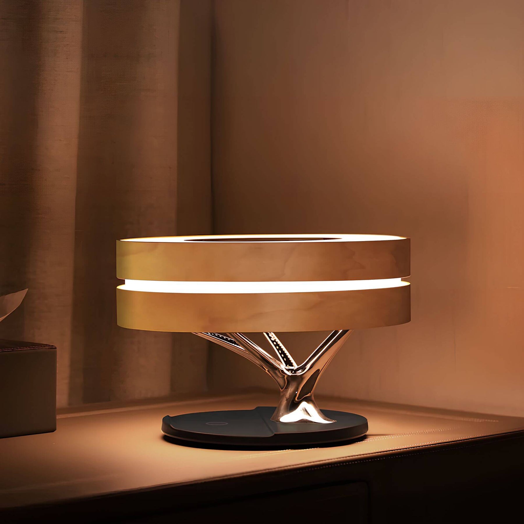 Lampe de table élégante dans un style minimaliste pour n'importe quelle pièce