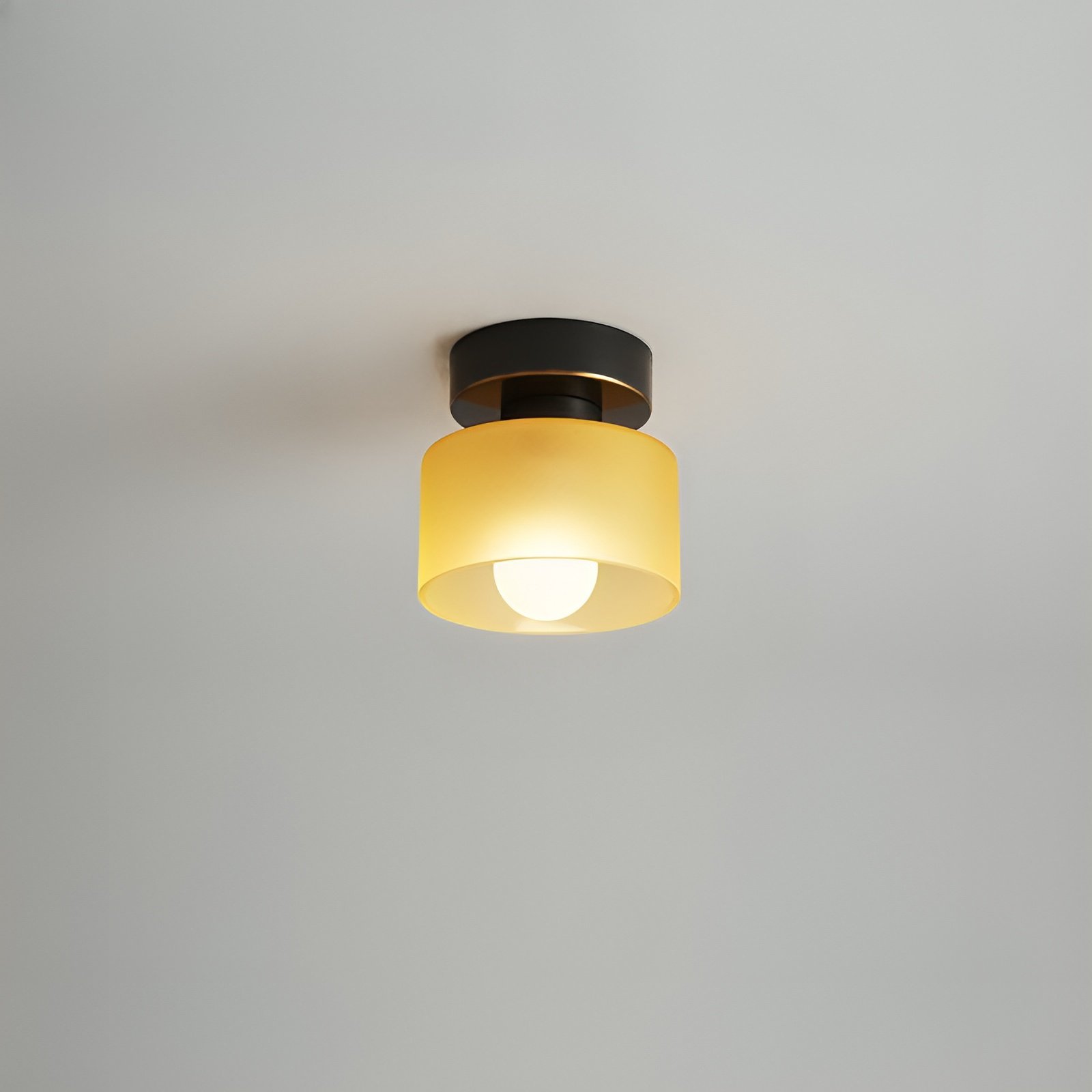 bauhaus deckenspot modern minimalistisch deckenleuchte warmes licht schlafzimmer