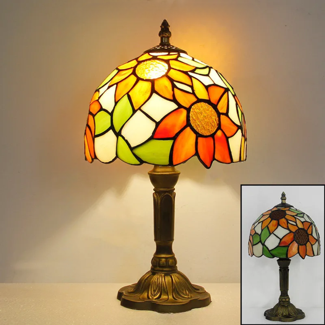 Kabellose Tischlampe im Tiffany-Stil