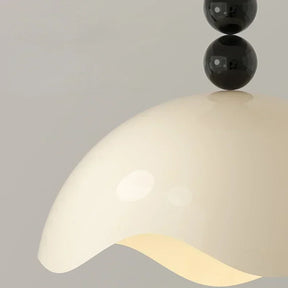 Designer-Hängelampe mit Lichtkugeln